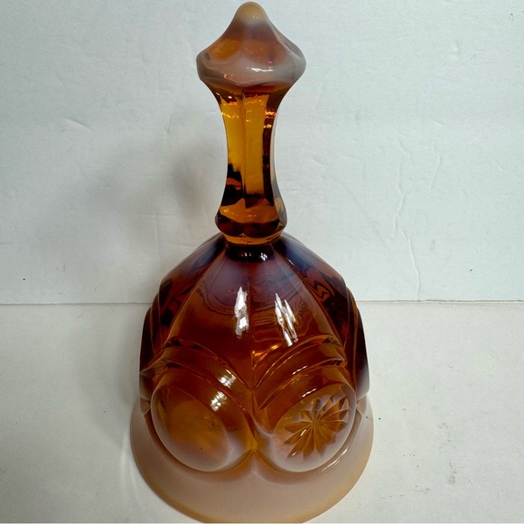 Vintage Fenton bell Glass Cameo Opalescent Moon and Stars Bell - Picture 5 of 11